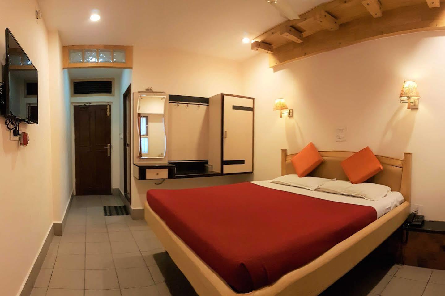 Fabhotel Kinnera Comforts Railway Station Visakhapatnam Exteriör bild