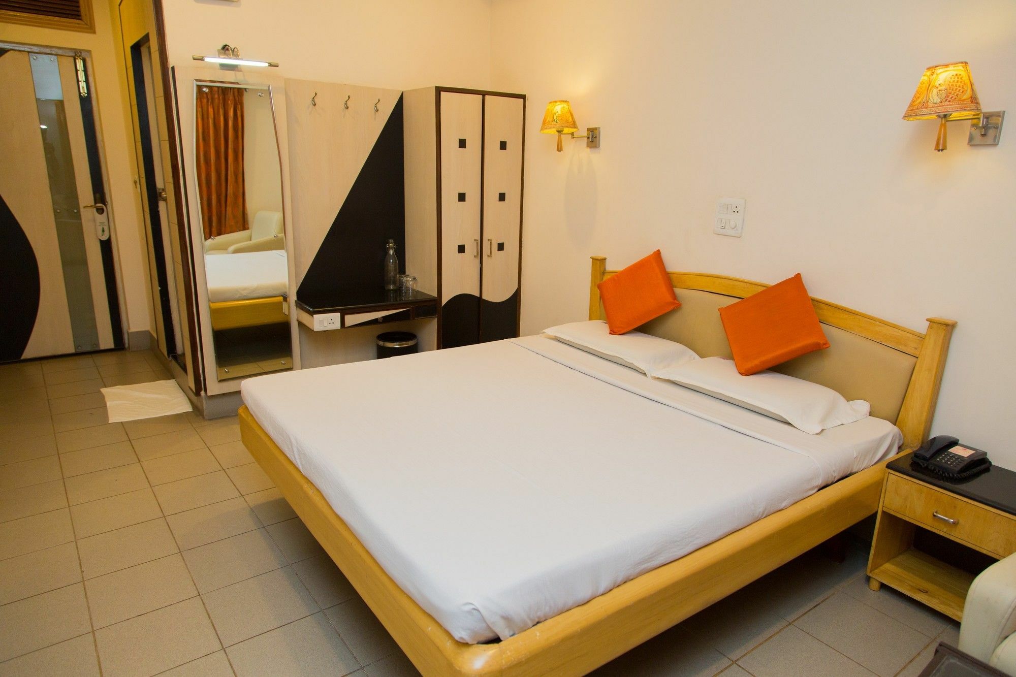 Fabhotel Kinnera Comforts Railway Station Visakhapatnam Exteriör bild